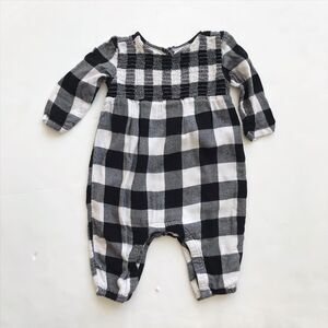 Old Navy buffalo plaid smocked  jumpsuit VGUC 6-12 months